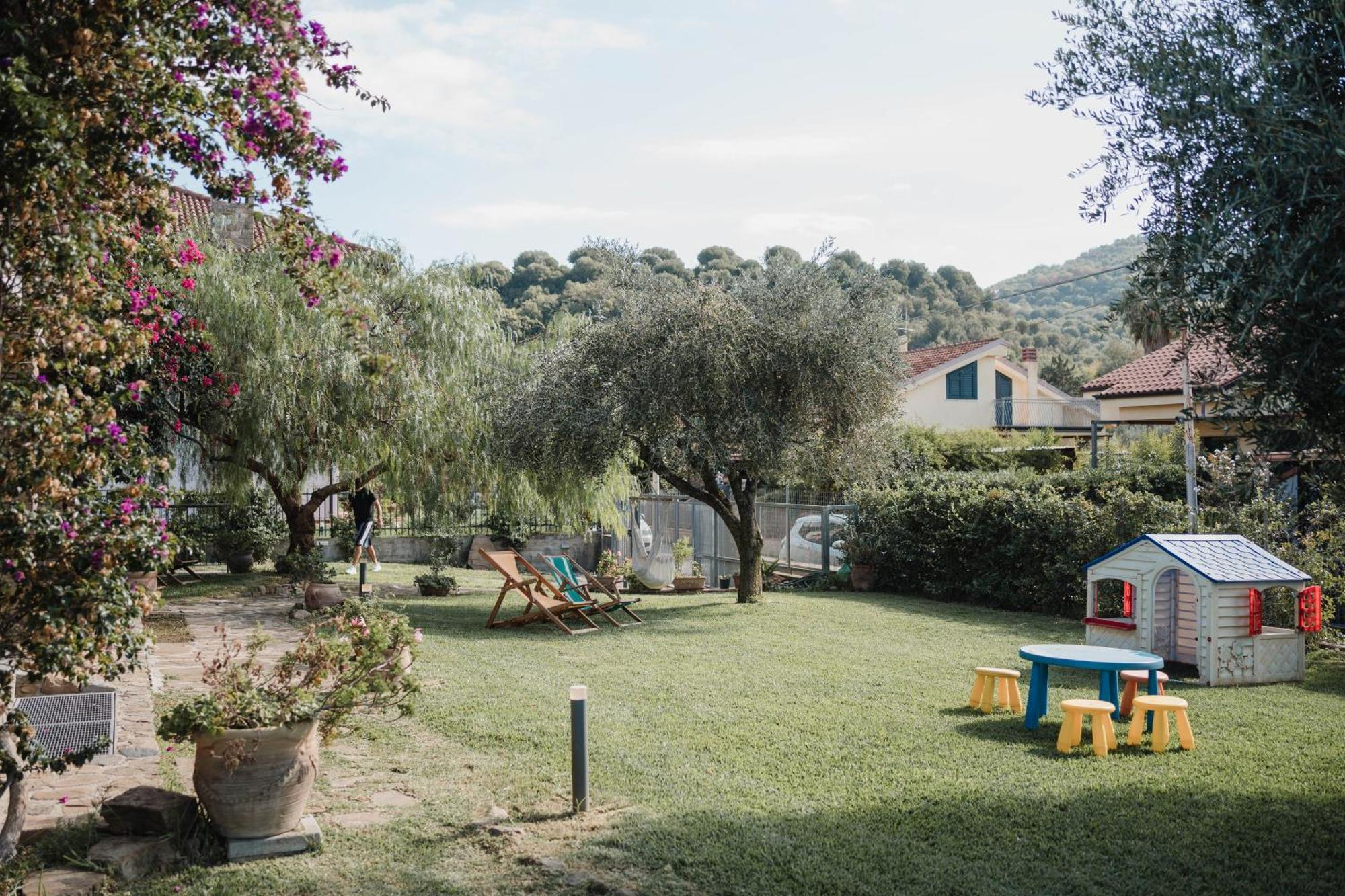 Villa Di Marinella Ашеа Екстер'єр фото