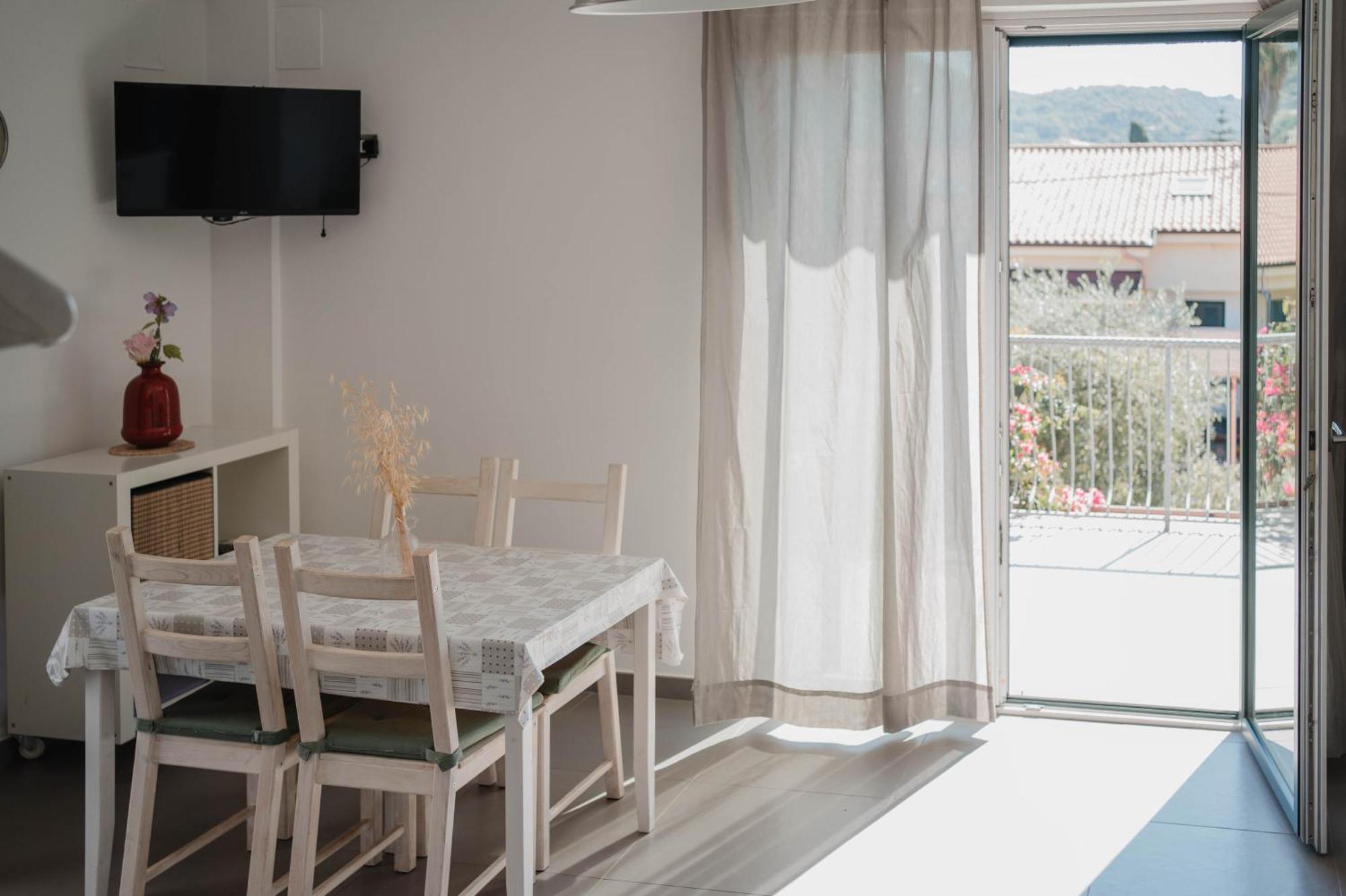 Villa Di Marinella Ашеа Екстер'єр фото