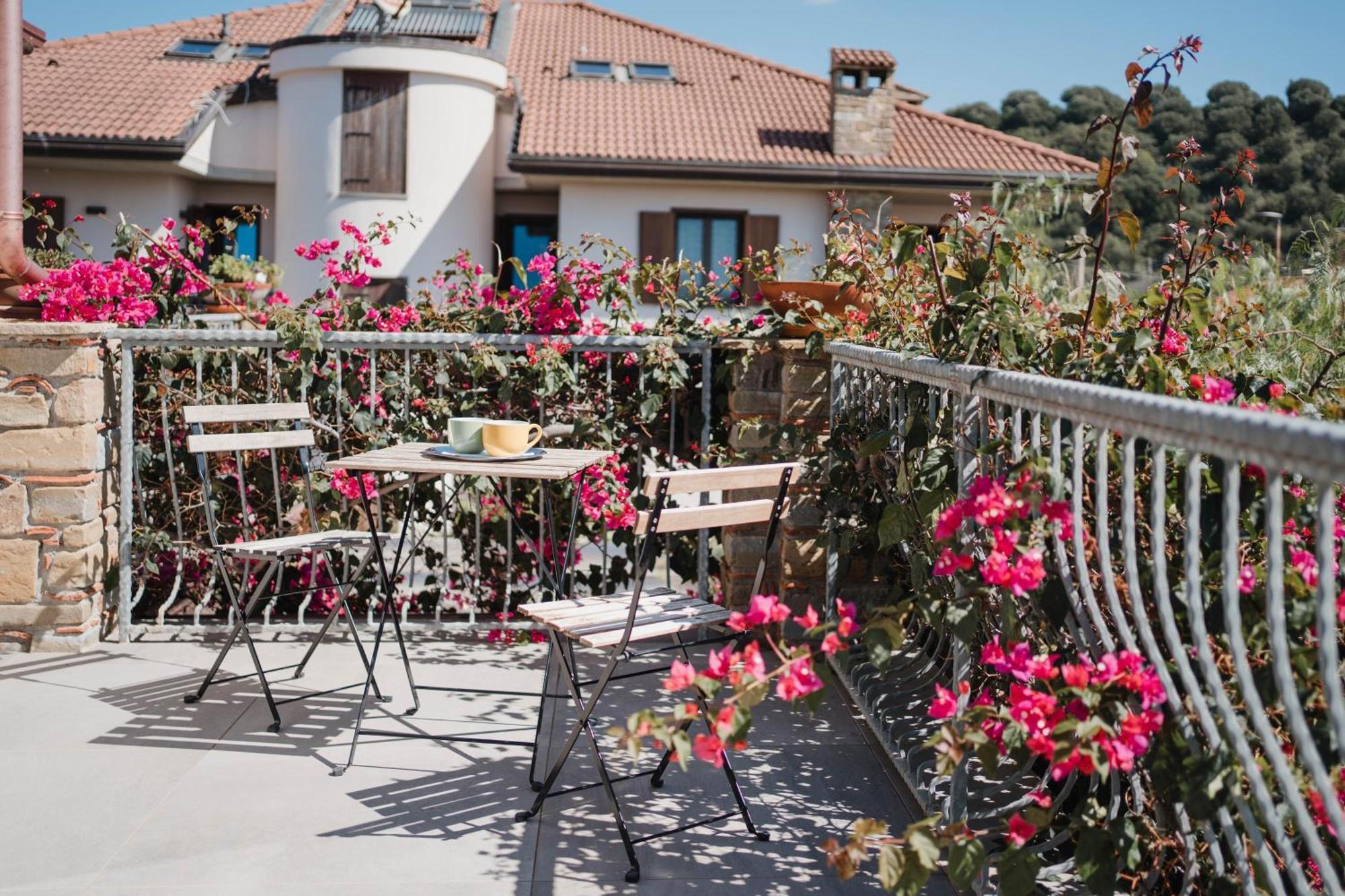 Villa Di Marinella Ашеа Екстер'єр фото